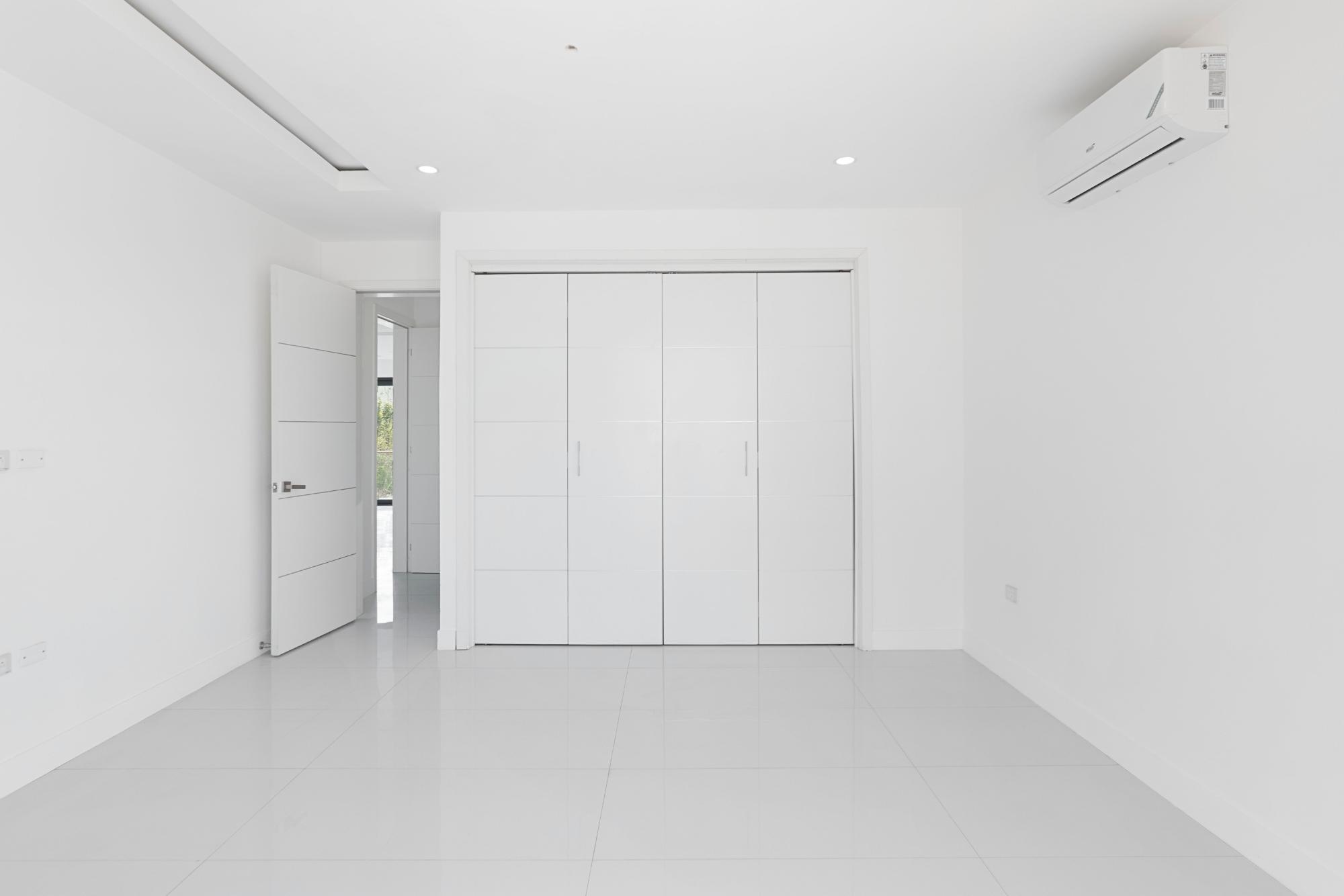 Apartment For Sale: QUEEN@~apos;S CRESCENT DR, Discovery Bay | $695,000 photo 7