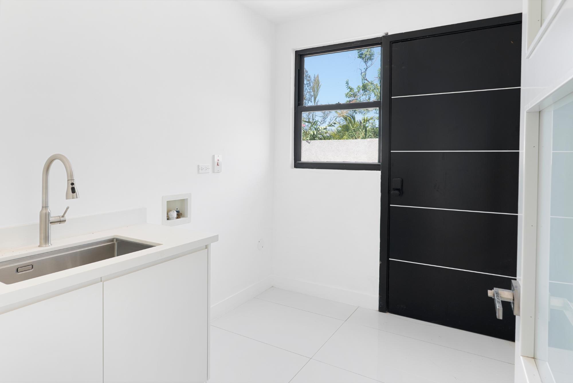 Apartment For Sale: QUEEN@~apos;S CRESCENT DR, Discovery Bay | $695,000 photo 24
