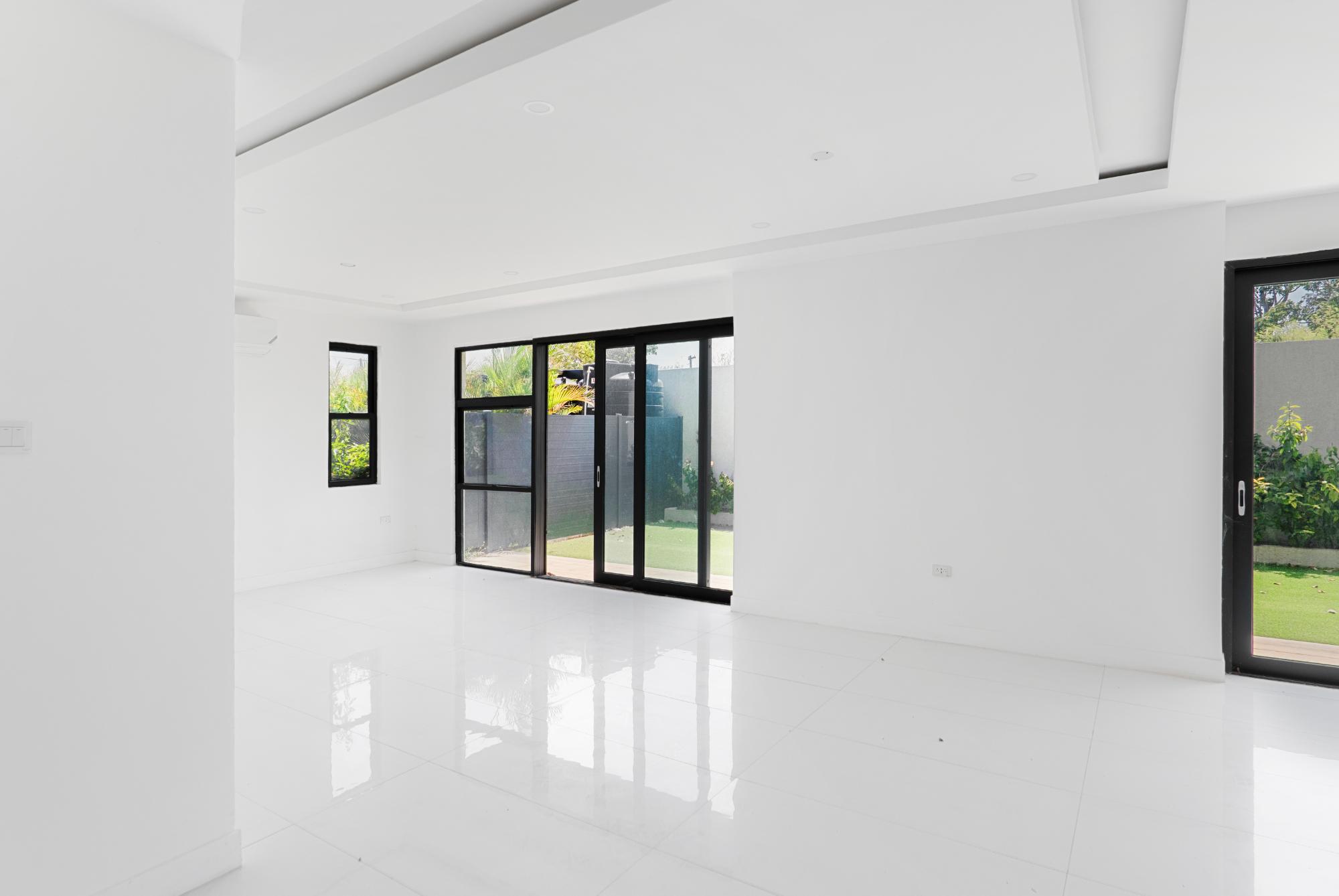 Townhouse For Sale: QUEEN@~apos;S CRESCENT DRIVE, Discovery Bay | $830,000 photo 9