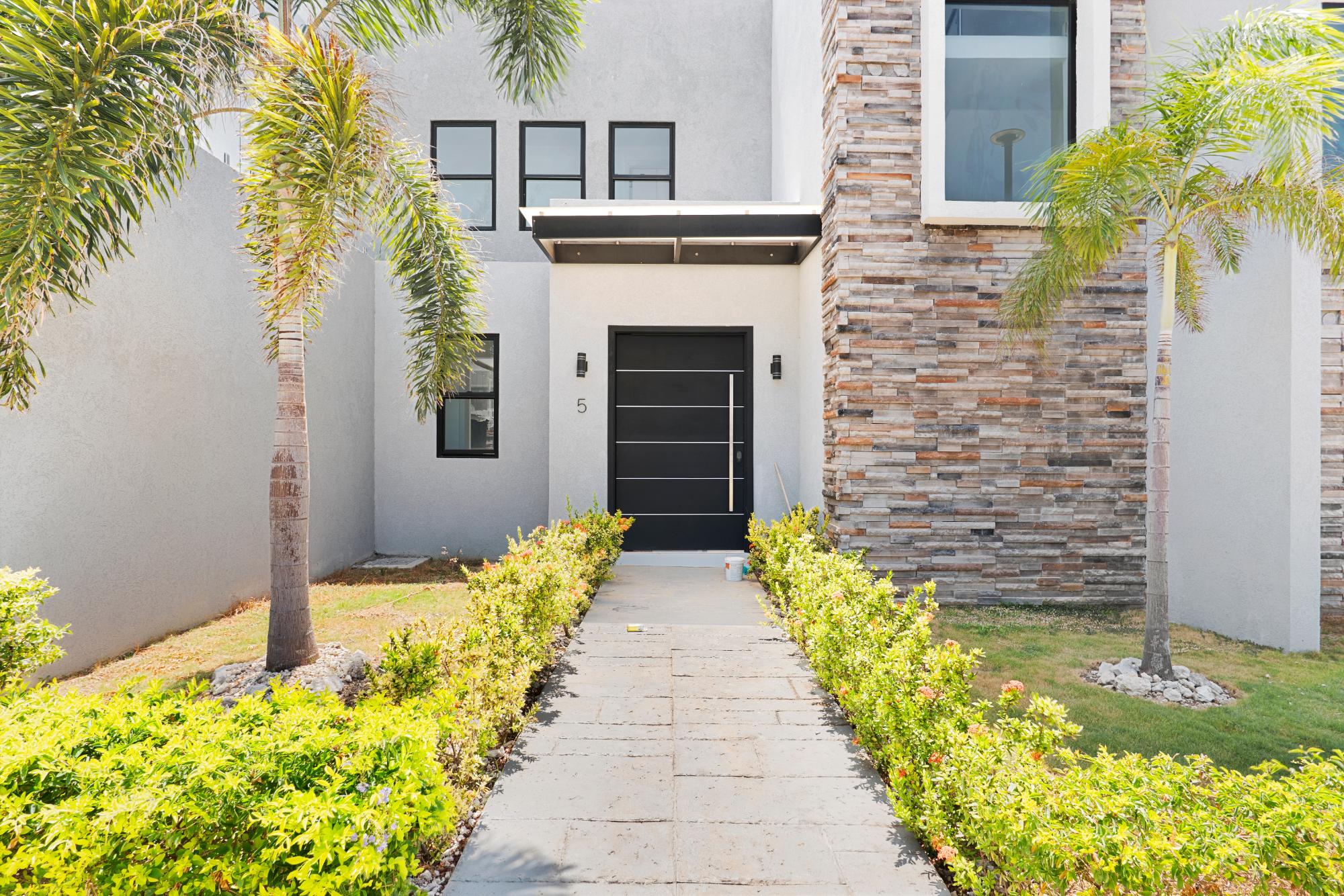 Townhouse For Sale: QUEEN@~apos;S CRESCENT DRIVE, Discovery Bay | $830,000 photo 12