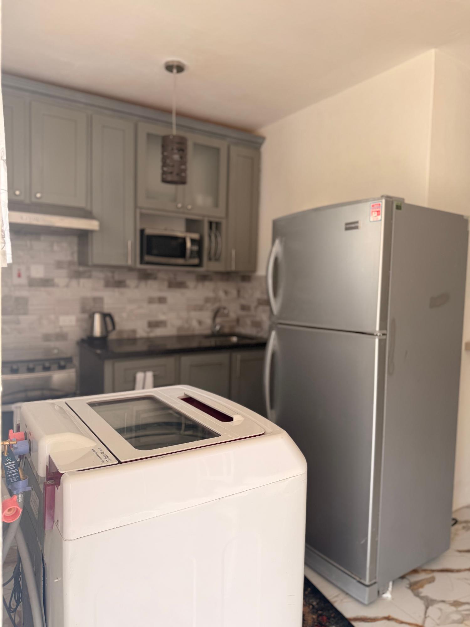 Apartment For Rent: GRAHAM HEIGHTS, Kingston 6 | $130,000 photo 2