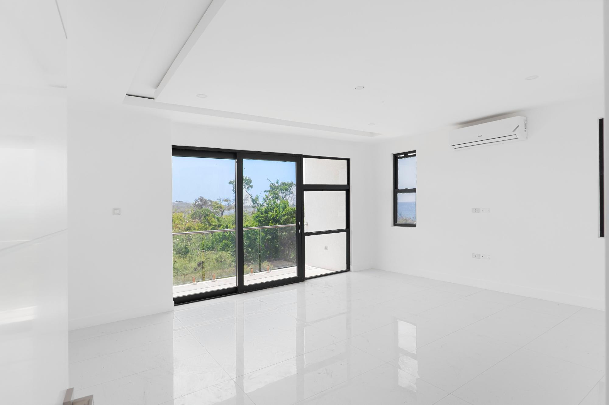Townhouse For Sale: QUEEN@~apos;S CRESCENT DRIVE, Discovery Bay | $1,100,000 photo 6