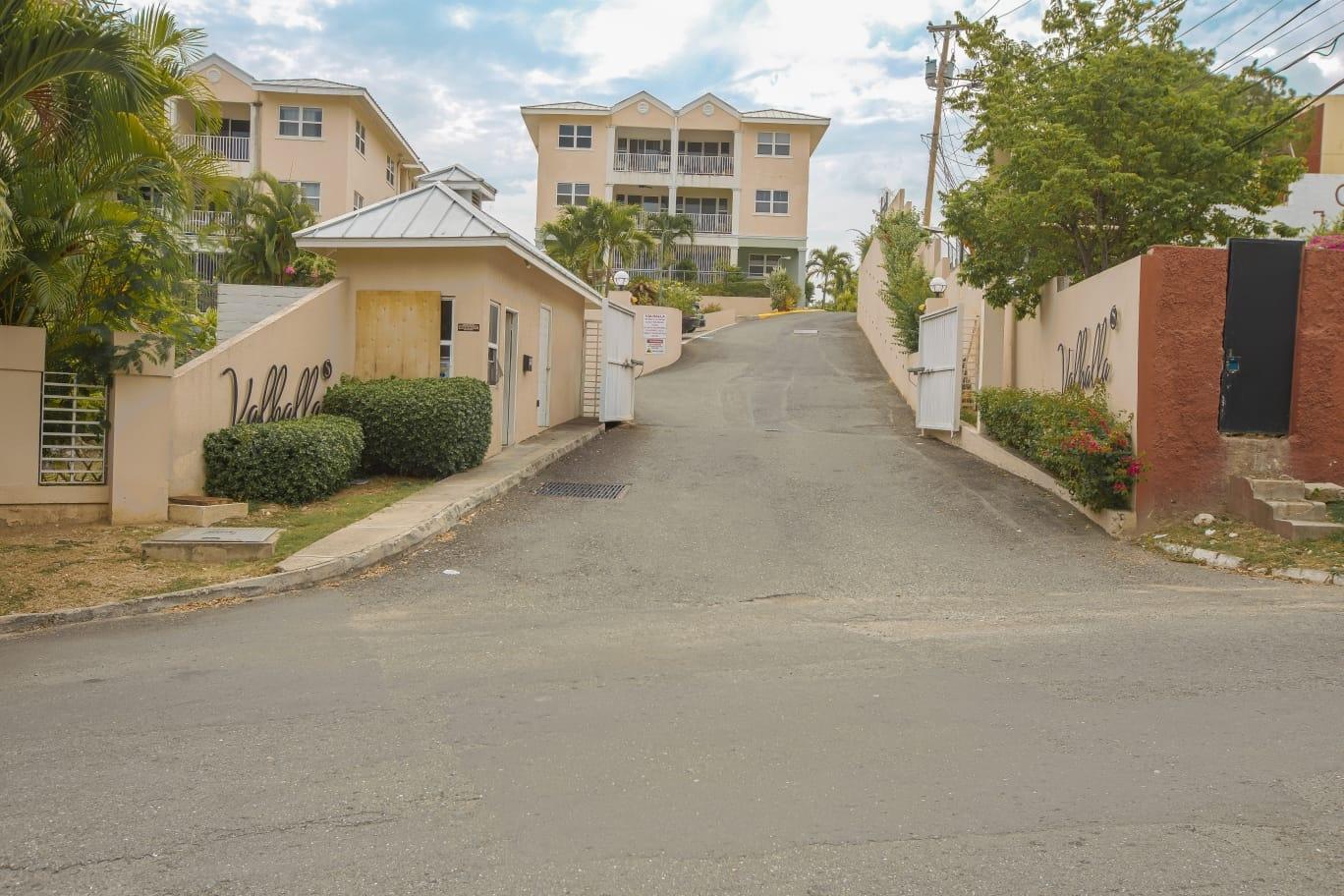 Apartment For Rent: GRAHAM HEIGHTS, Kingston 8 | $1,250