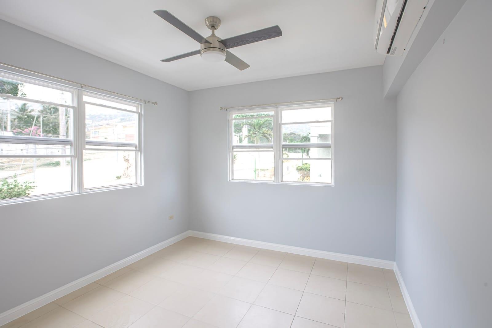 Apartment For Rent: GRAHAM HEIGHTS, Kingston 8 | $1,250 photo 9