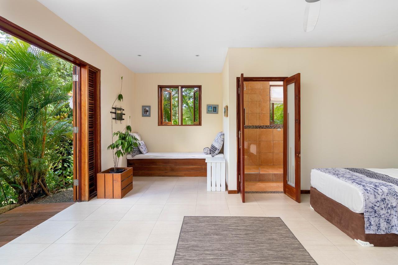 House For Sale: TEDDINGTON SHERWOOD FORES, Fairy Hill | $900,000 photo 4