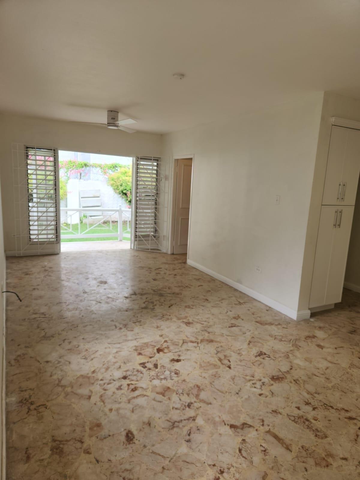 Apartment For Sale: EAST KINGS HOUSE RD, Kingston 6 | $238,000 photo 5