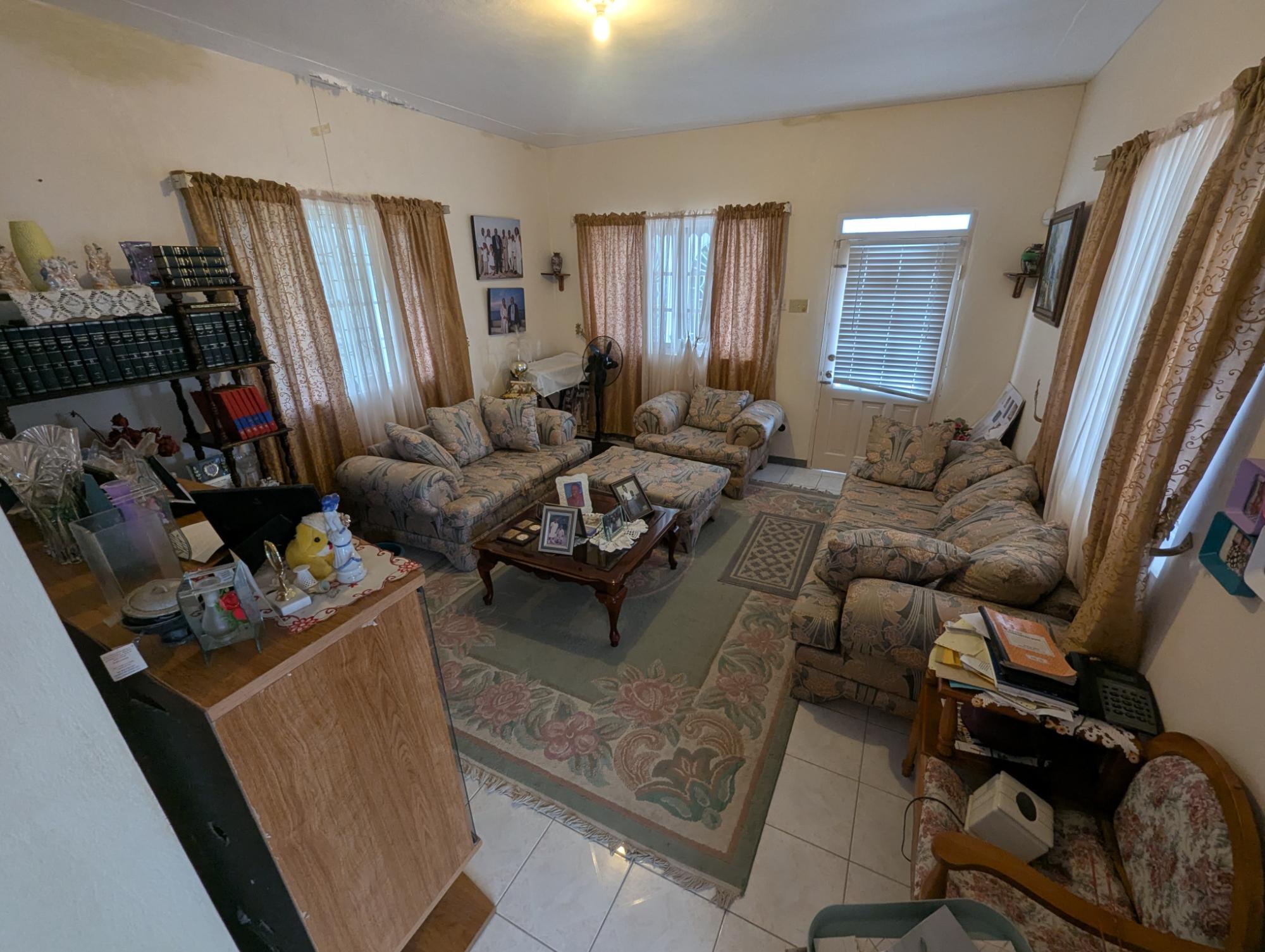 House For Sale: MARTINIQUE RD. ALEXANDER, Lyssons | $70,000,000 photo 15