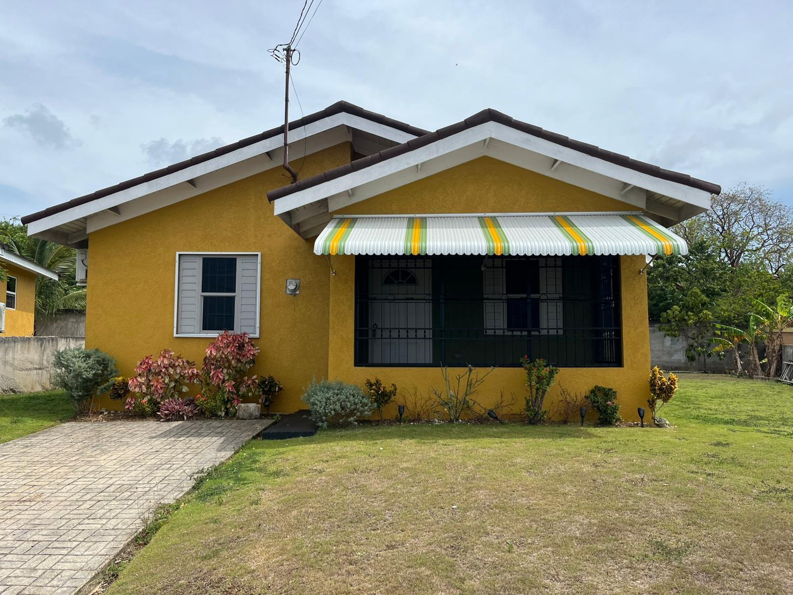 House For Sale: STONEBROOK MANOR, STONEBROOK | $335,000