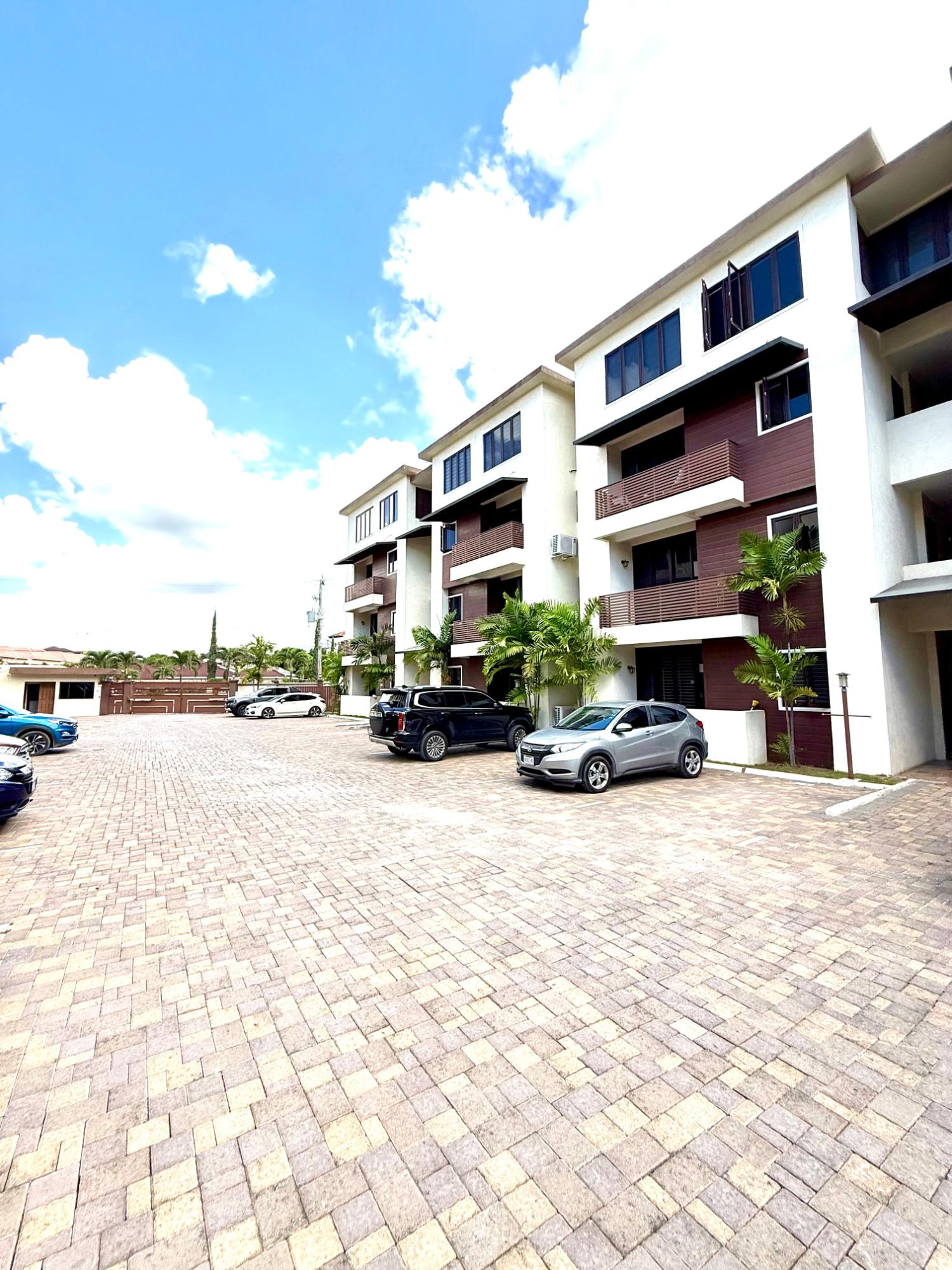 Apartment For Rent: OTTAWA AVENUE, Kingston 6 | $1,100 photo 9