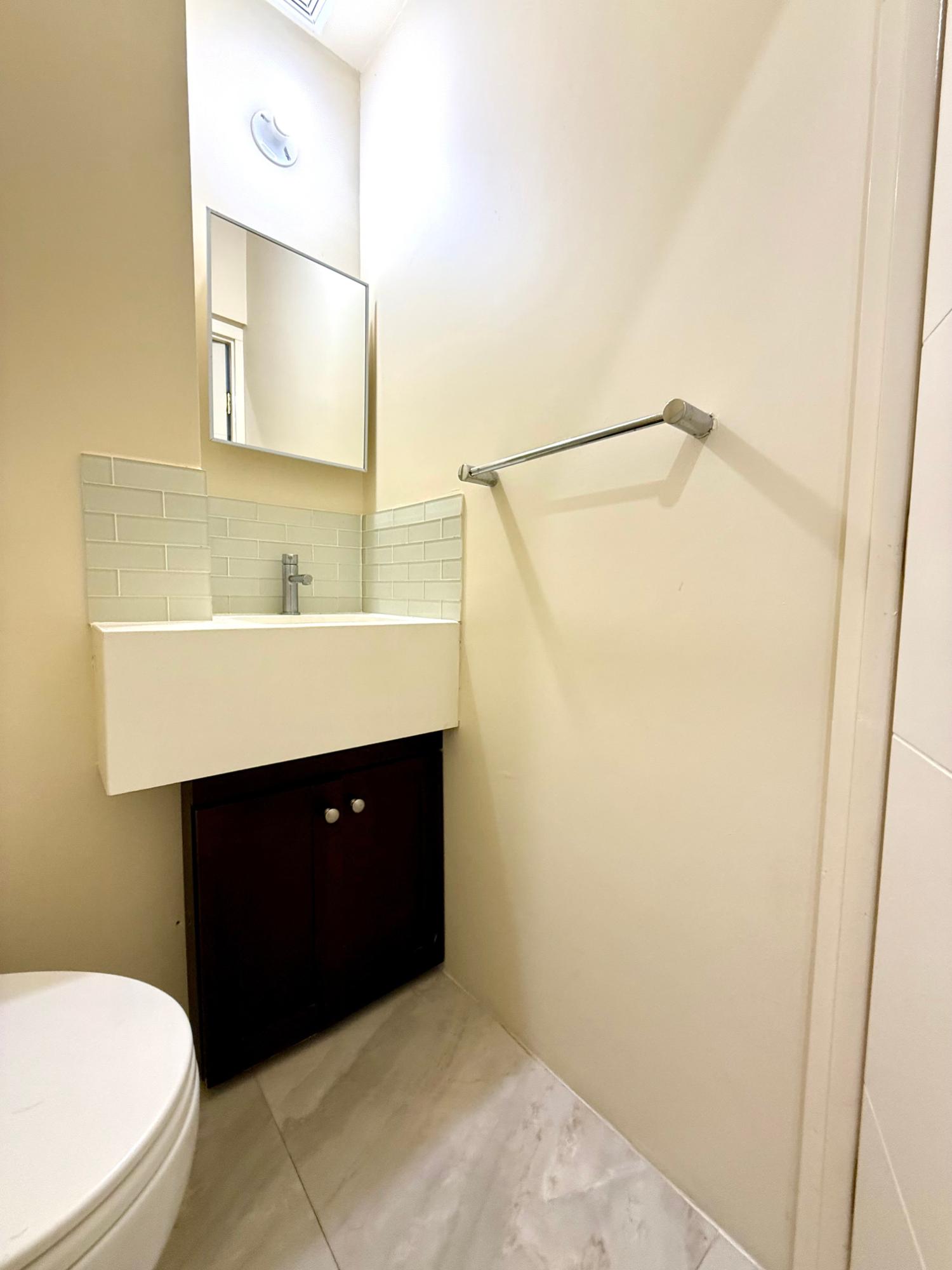 Apartment For Rent: OTTAWA AVENUE, Kingston 6 | $1,100 photo 14