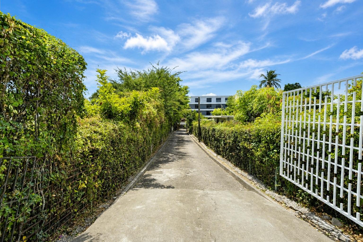 House For Sale: CANBERRA CRESCENT, Kingston 6 | $120,000,000