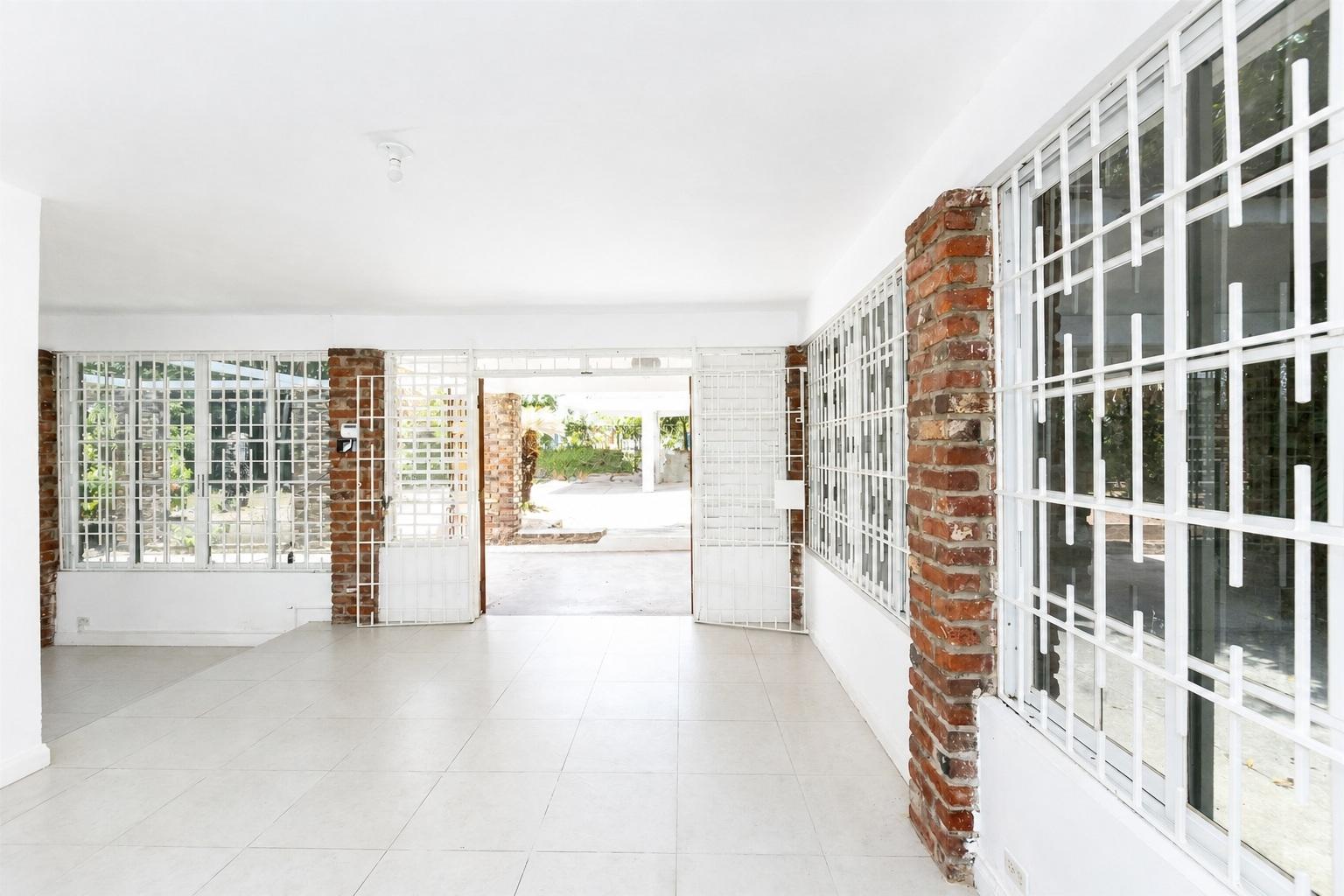 House For Rent: CANBERRA CRESCENT, Kingston 6 | $2,200 photo 6