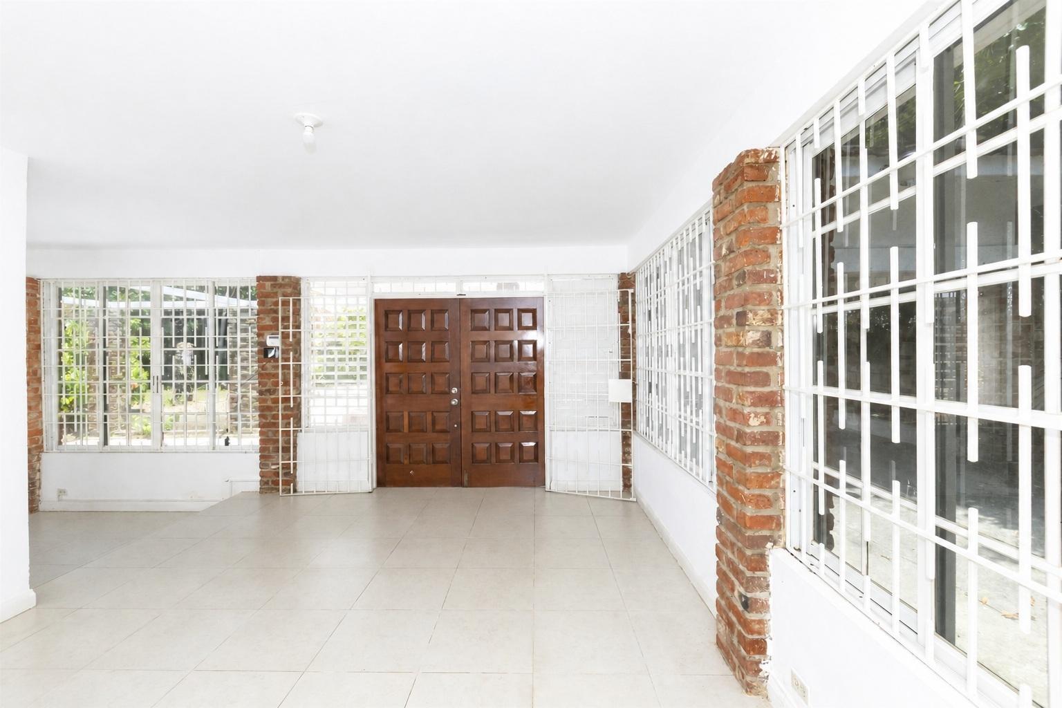 House For Rent: CANBERRA CRESCENT, Kingston 6 | $2,200 photo 7