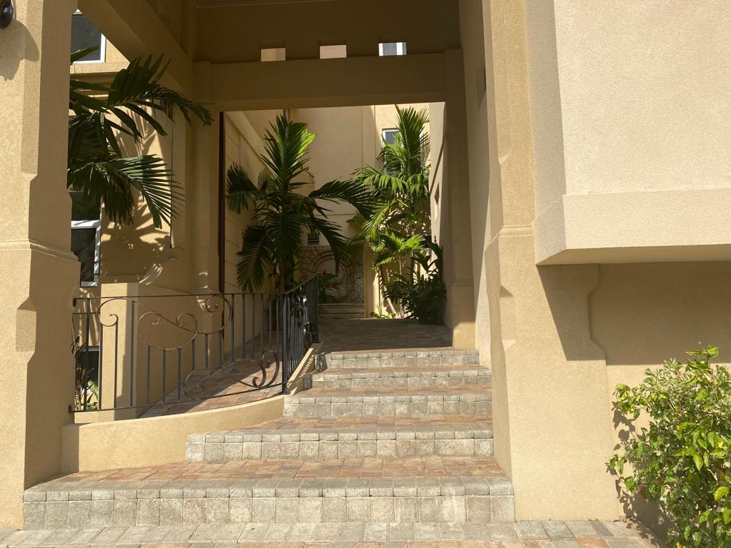 Apartment For Rent: ANNETTE CRESCENT, Kingston 10 | $230,000