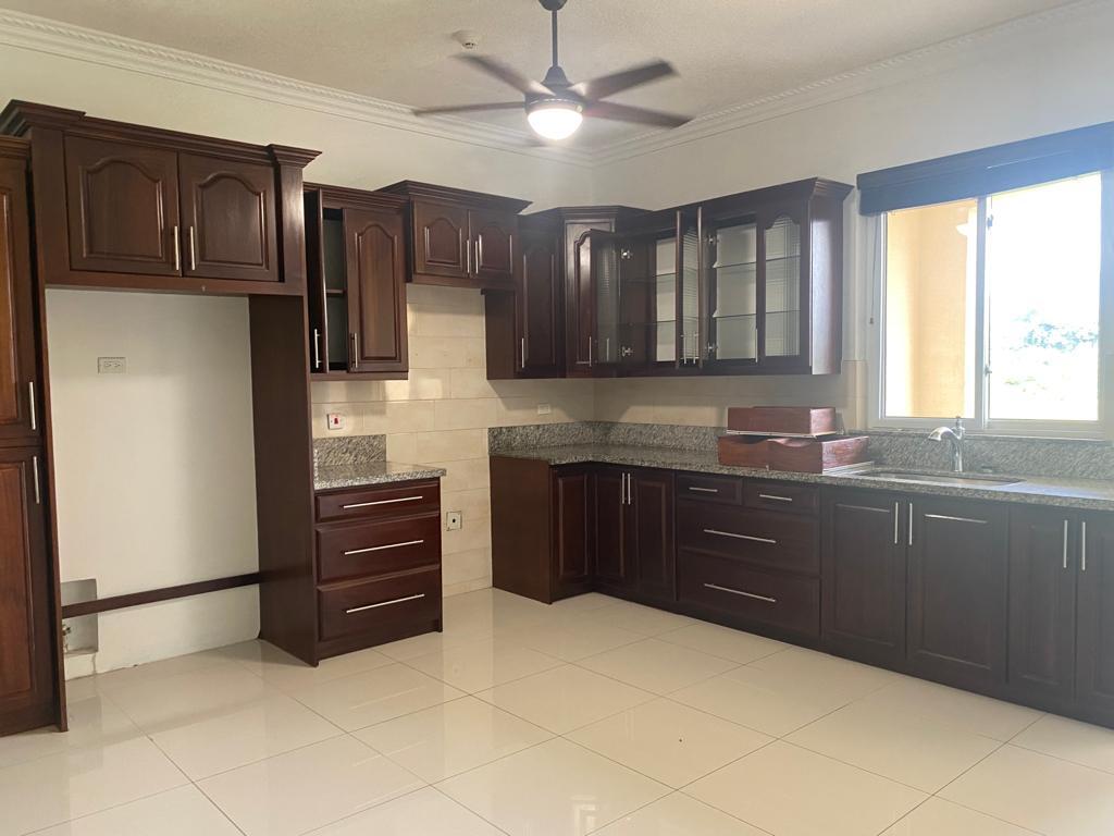 Apartment For Rent: ANNETTE CRESCENT, Kingston 10 | $230,000 photo 3