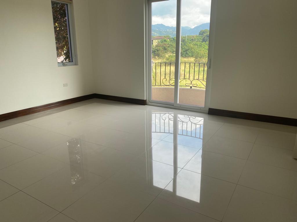 Apartment For Rent: ANNETTE CRESCENT, Kingston 10 | $230,000 photo 5