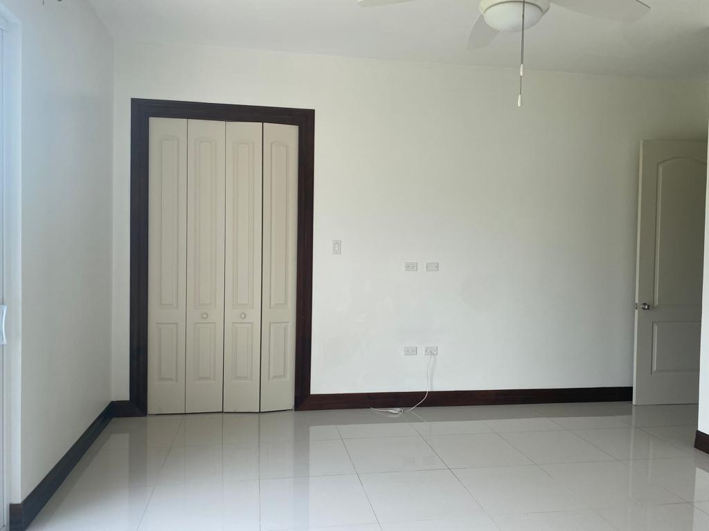 Apartment For Rent: ANNETTE CRESCENT, Kingston 10 | $230,000 photo 9