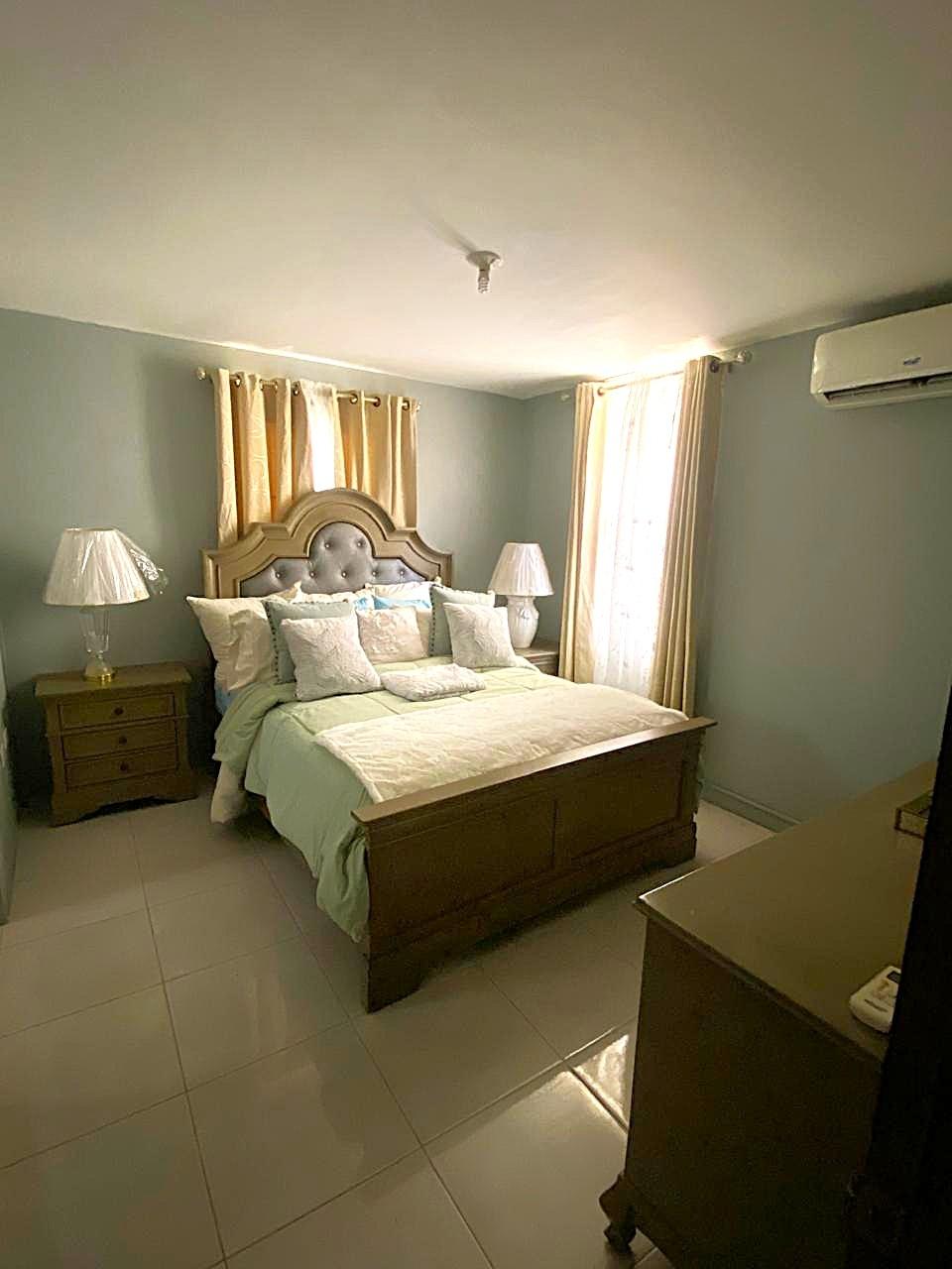 House For Sale: BAY FRONT VILLAS @~amp; APTS, Bridgeport | $255,000 photo 9
