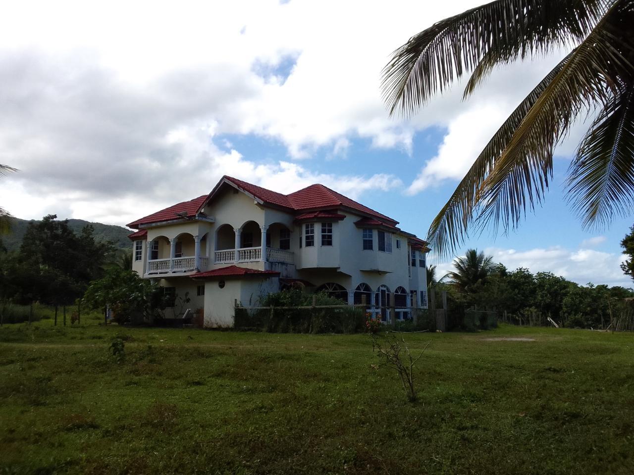 House For Sale: WOODSTOCK ESTATES, Hart Hill | $2,500,000 photo 5