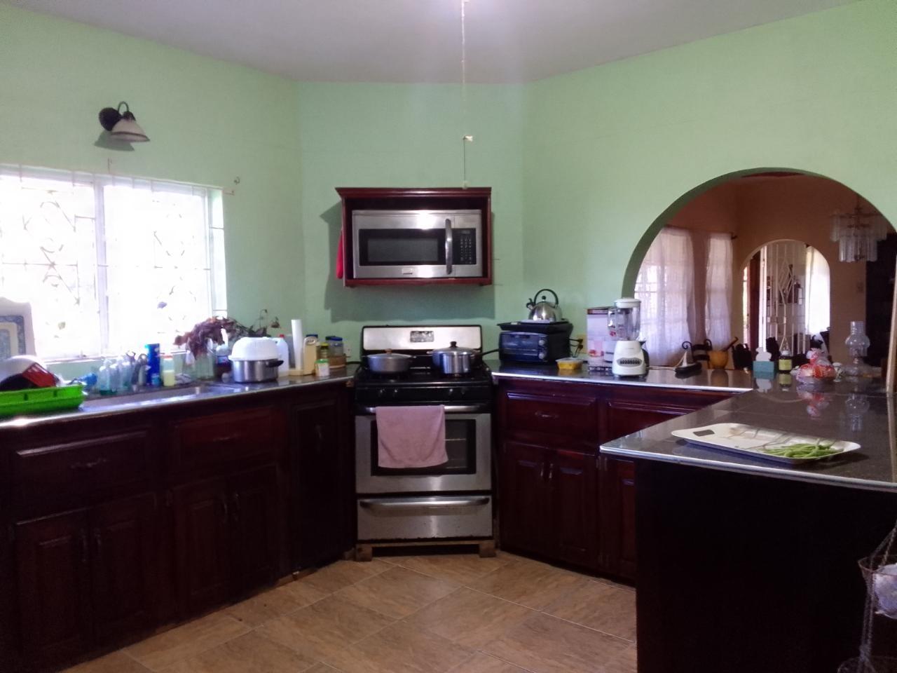 House For Sale: WOODSTOCK ESTATES, Hart Hill | $2,500,000 photo 6
