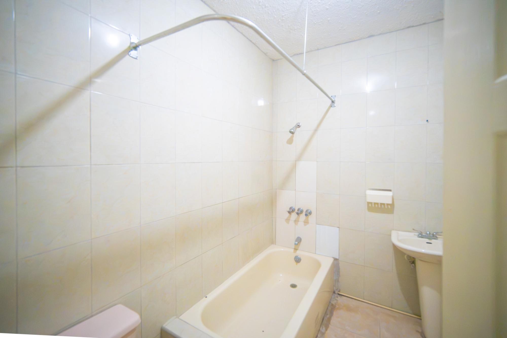 Apartment For Sale: TOPAZ CRESCENT, Red Hills | $64,000,000 photo 20