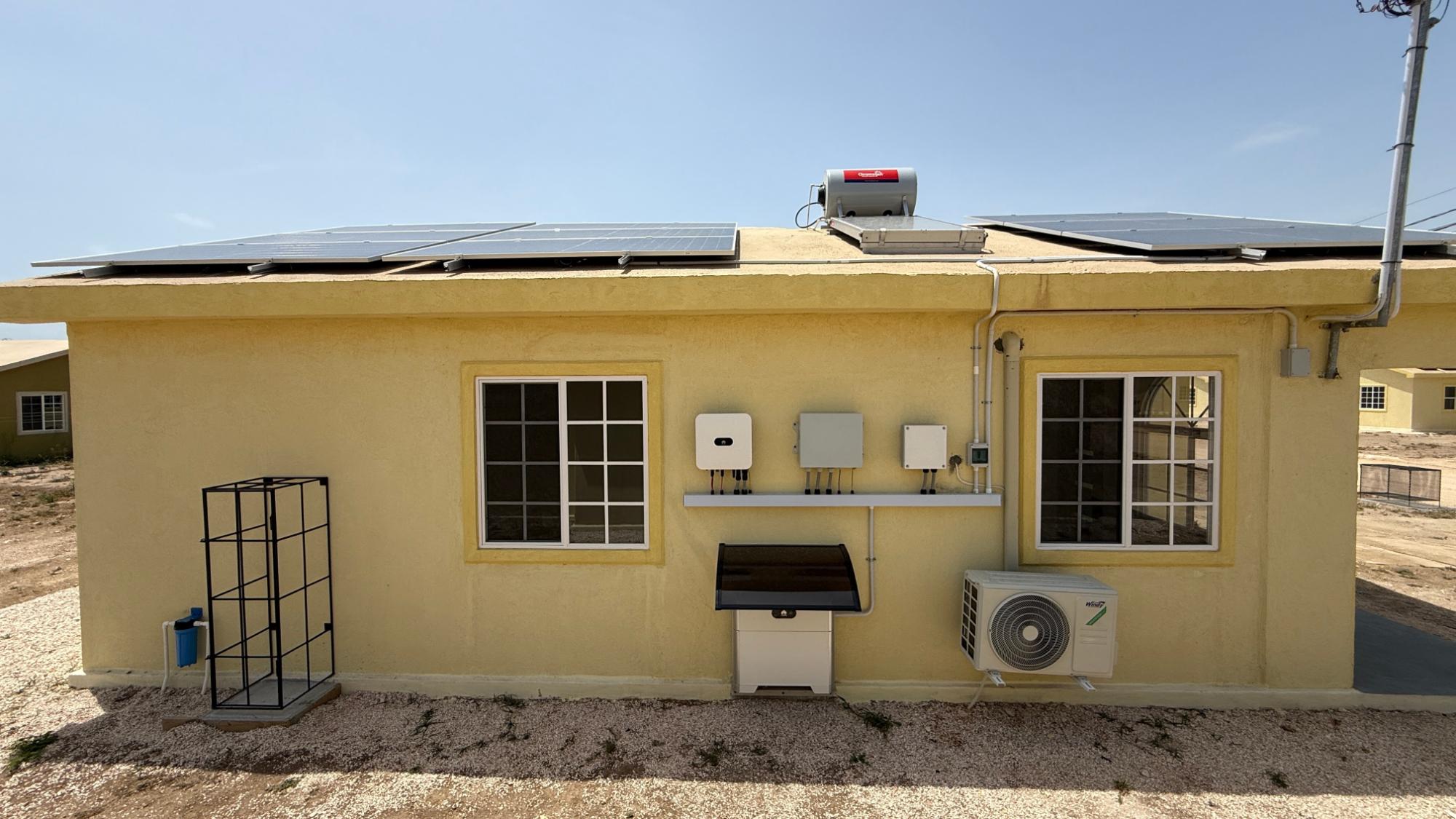 House For Rent: PHOENIX PARK VILLAGE 2 PH, Phoenix Park | $140,000 photo 5