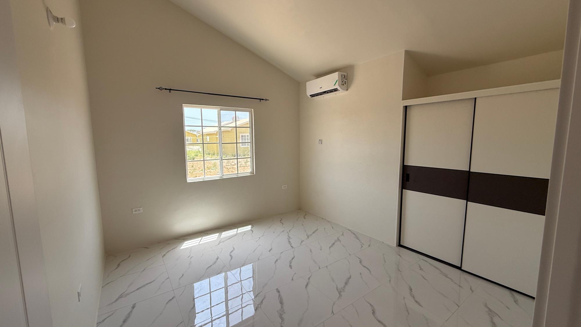 House For Rent: PHOENIX PARK VILLAGE 2 PH, Phoenix Park | $140,000 photo 22