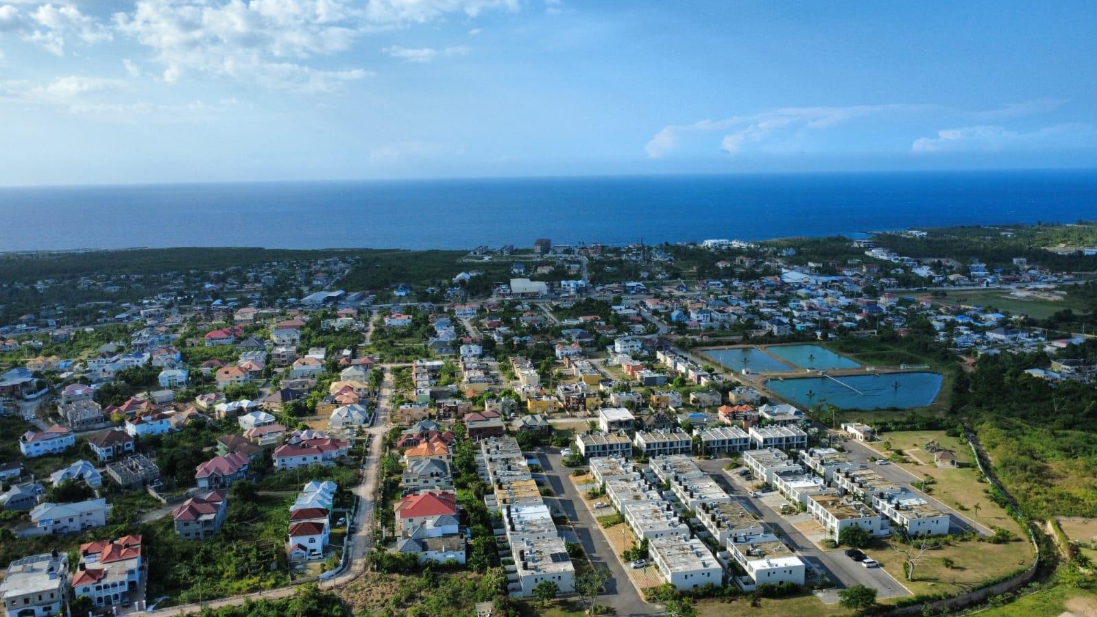 Townhouse For Sale: CAMELOT VILLAGE, Discovery Bay | $38,000,000