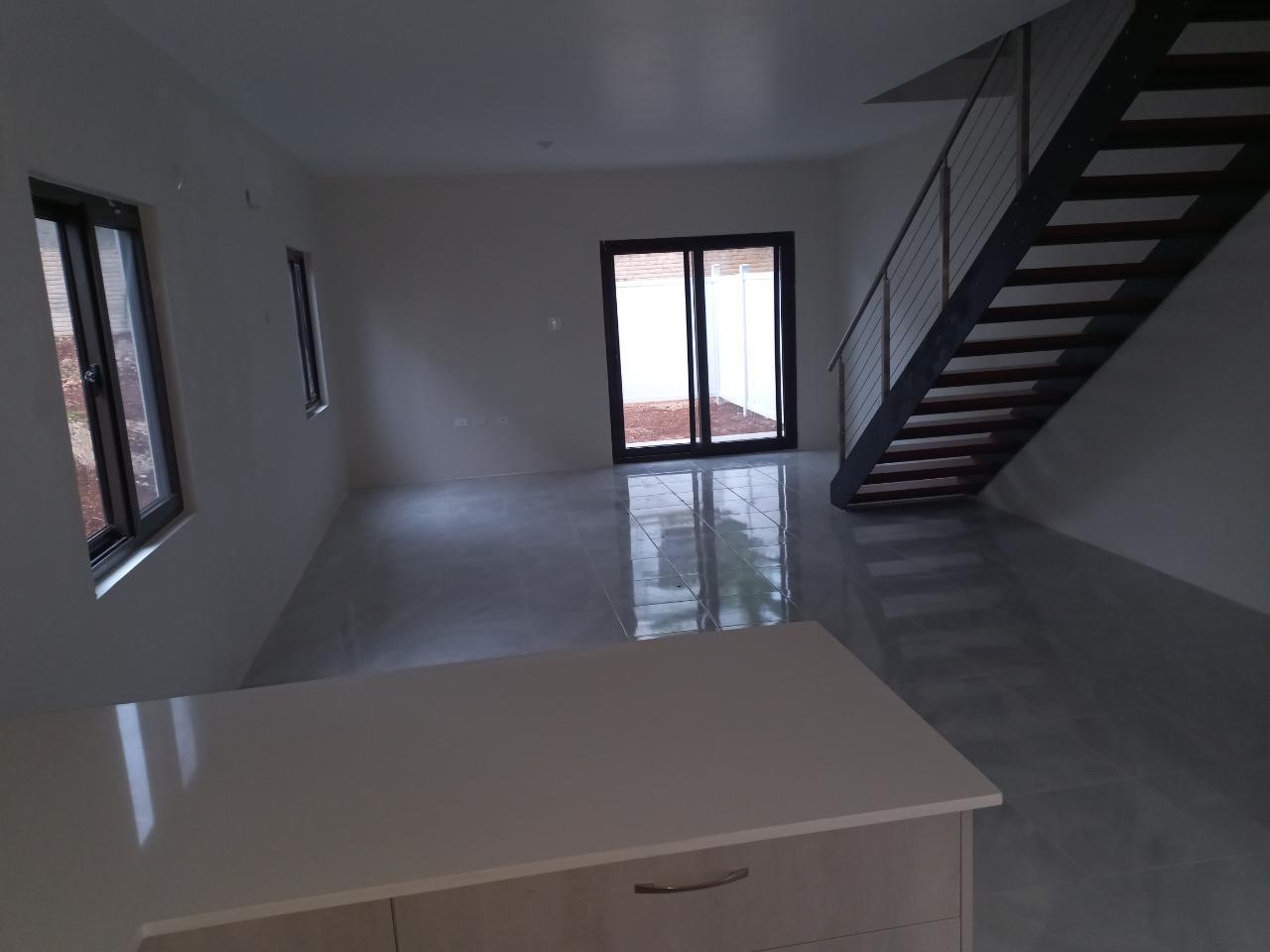 Townhouse For Sale: CAMELOT VILLAGE, Discovery Bay | $38,000,000 photo 3