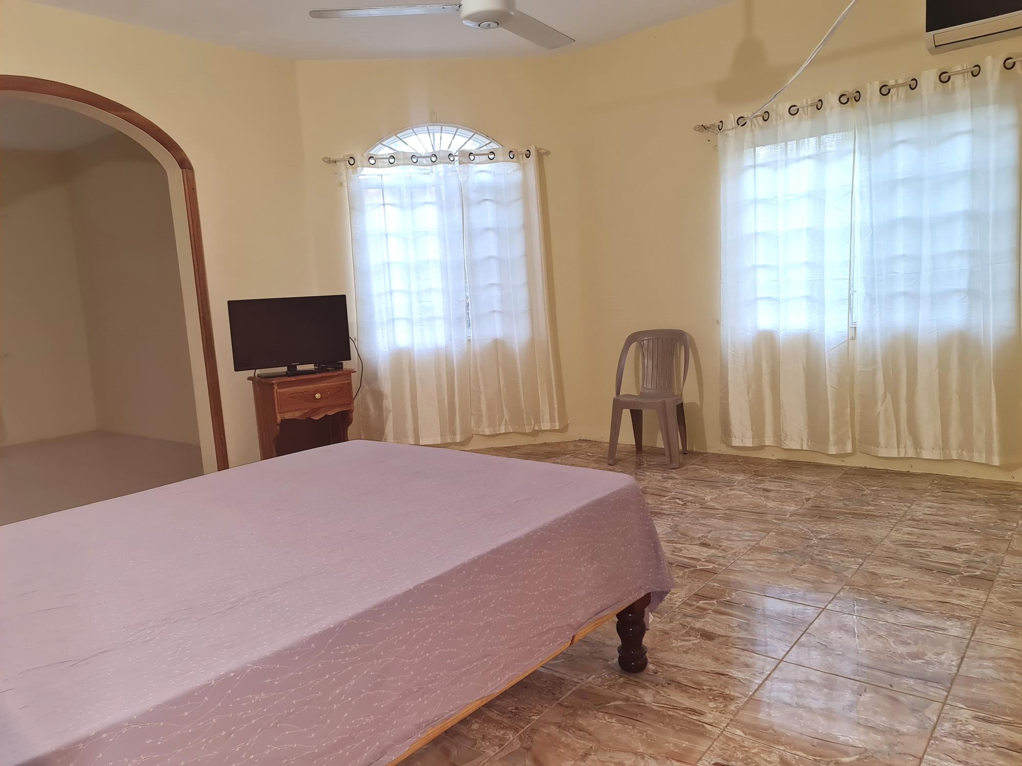 House For Sale: BROUGHTON LITTLE LONDON, Little London | $188,000 photo 9