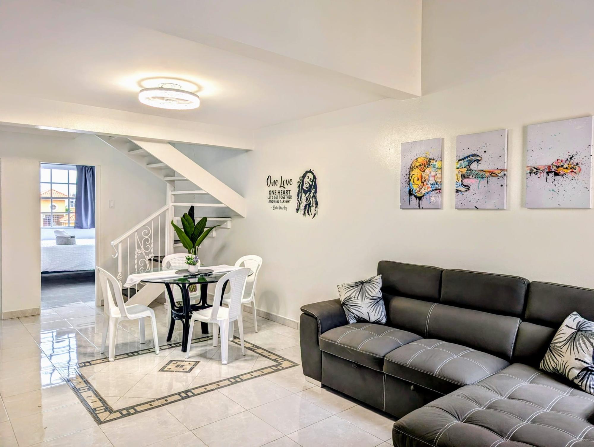 Apartment For Sale: SURBITON AVENUE, Kingston 10 | $52,000,000 photo 18