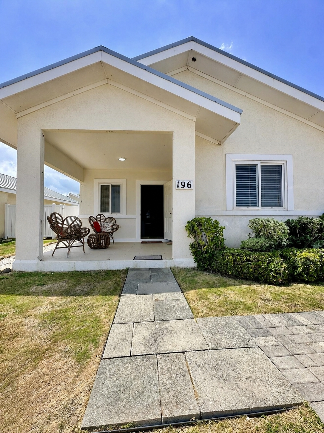 House For Rent: SEASHORE WEST, OCEAN POIN, Point | $1,350
