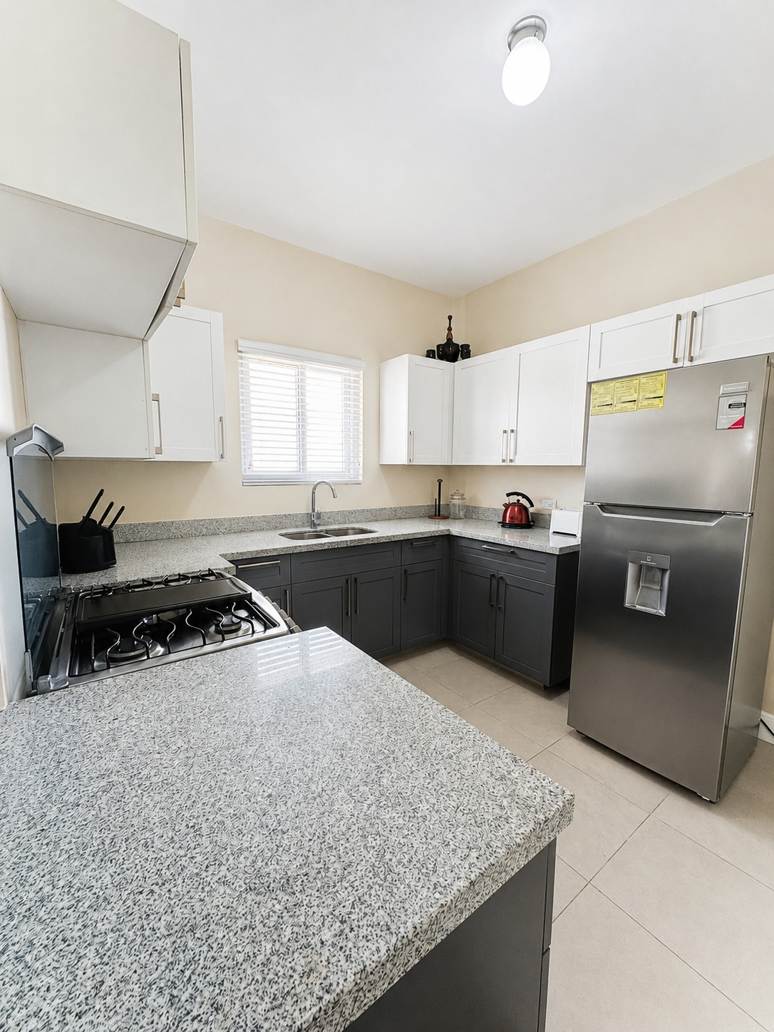 House For Rent: SEASHORE WEST, OCEAN POIN, Point | $1,350 photo 4