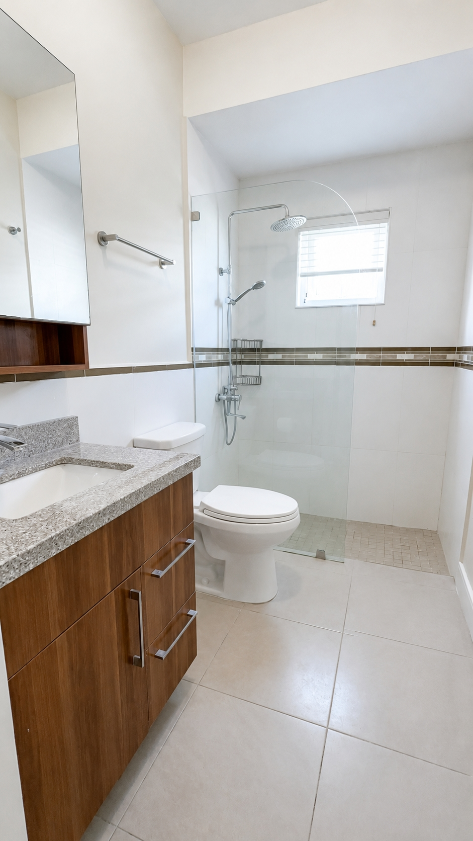 House For Rent: SEASHORE WEST, OCEAN POIN, Point | $1,350 photo 6