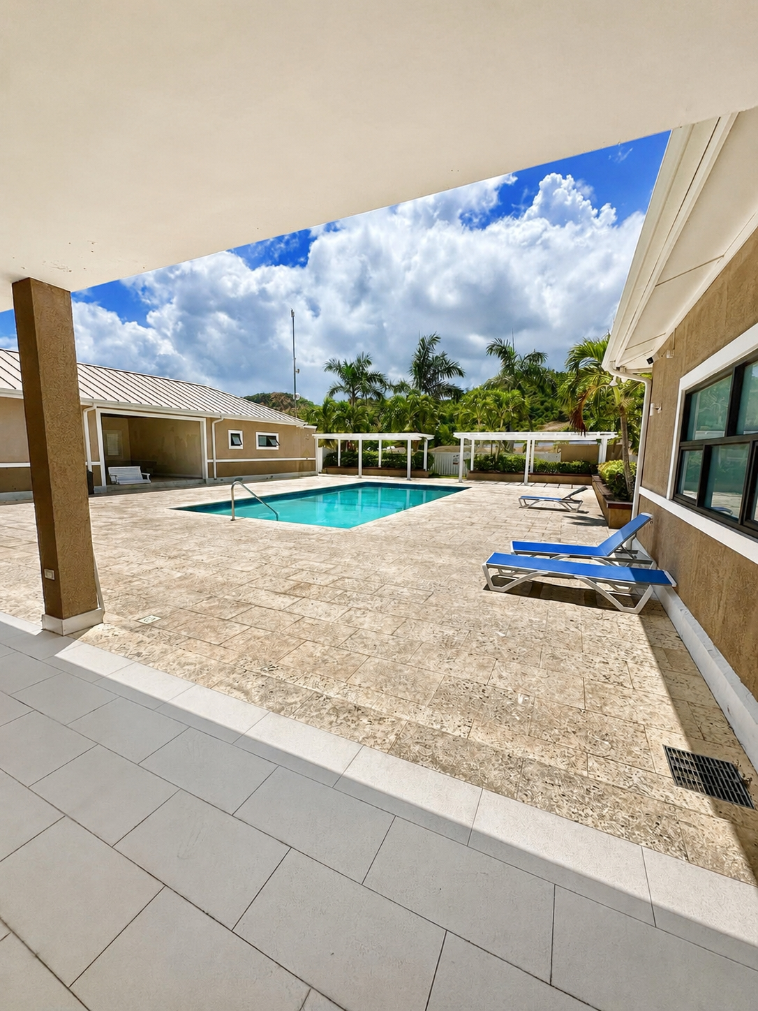 House For Rent: SEASHORE WEST, OCEAN POIN, Point | $1,350 photo 12