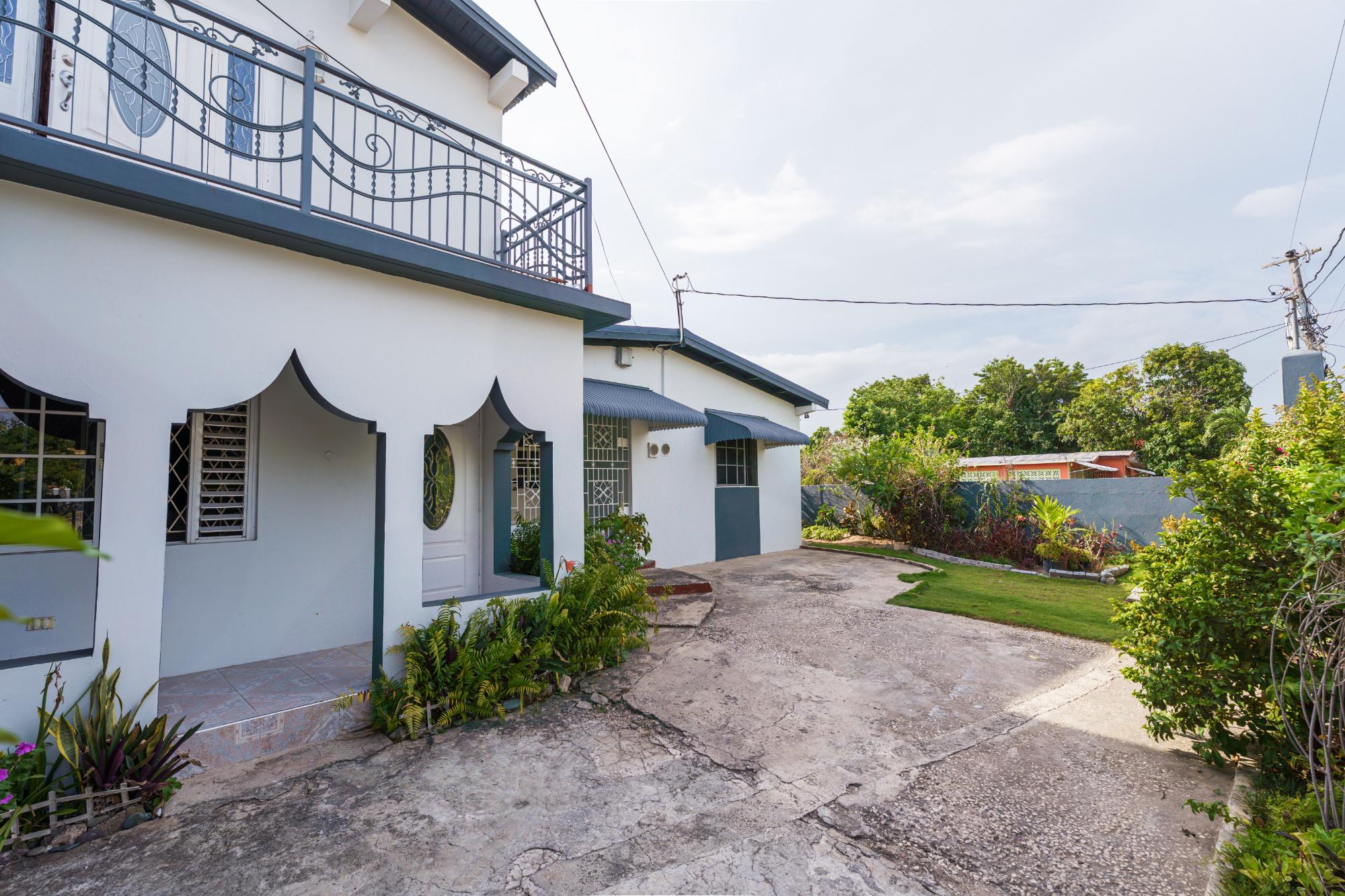 House For Sale: RIO COBRE DRIVE, Lauriston | $50,000,000 photo 2
