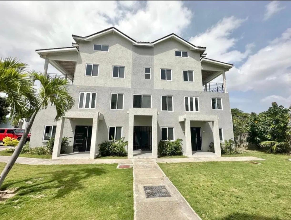 Apartment For Rent: SHORTWOOD ROAD, Kingston 8 | $150,000 photo 3