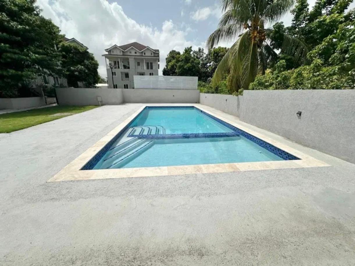 Apartment For Rent: SHORTWOOD ROAD, Kingston 8 | $150,000 photo 10