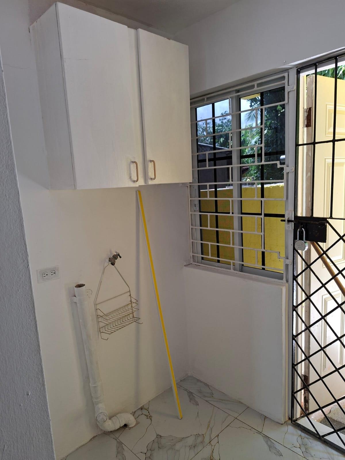 Townhouse For Rent: ENSOM ACRES CLOSE, SPANIS, Ensom City | $80,000 photo 4