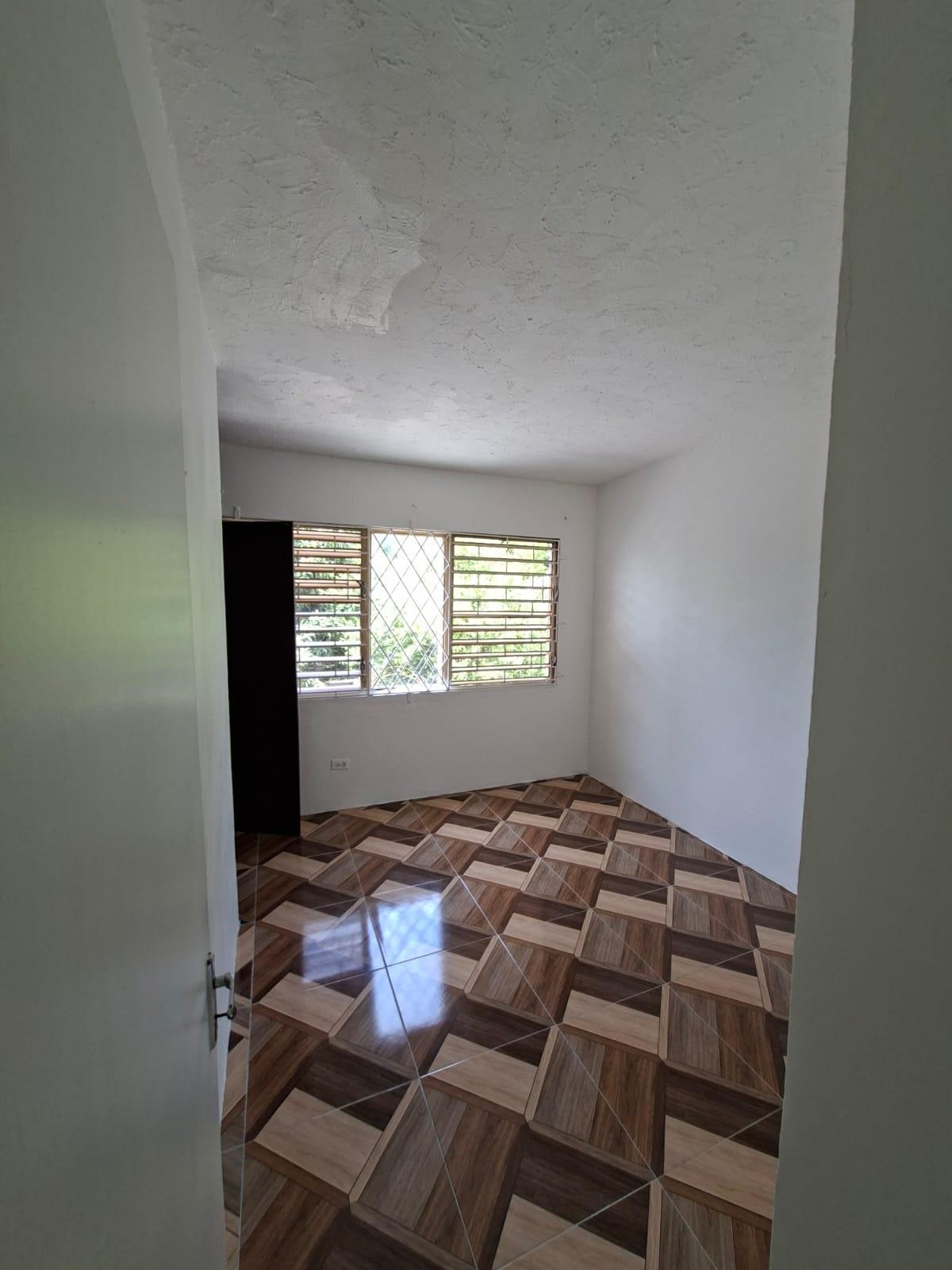 Townhouse For Rent: ENSOM ACRES CLOSE, SPANIS, Ensom City | $80,000 photo 5
