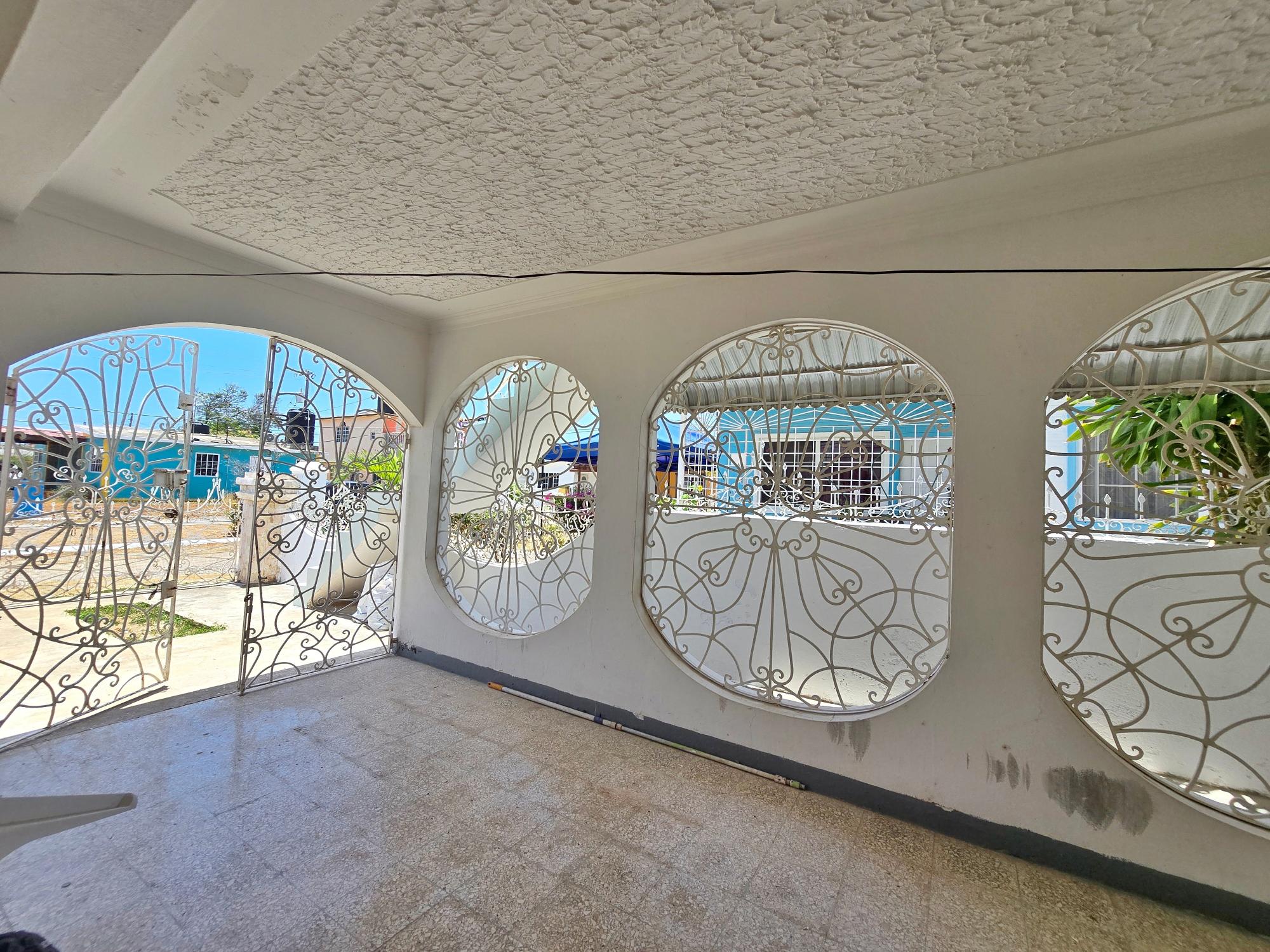 House For Sale: PORTO BELLO SQUARE, HELLS, Hellshire Heights | $30,000,000 photo 5
