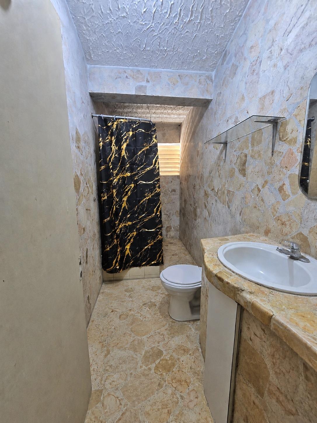 House For Sale: PORTO BELLO SQUARE, HELLS, Hellshire Heights | $30,000,000 photo 9