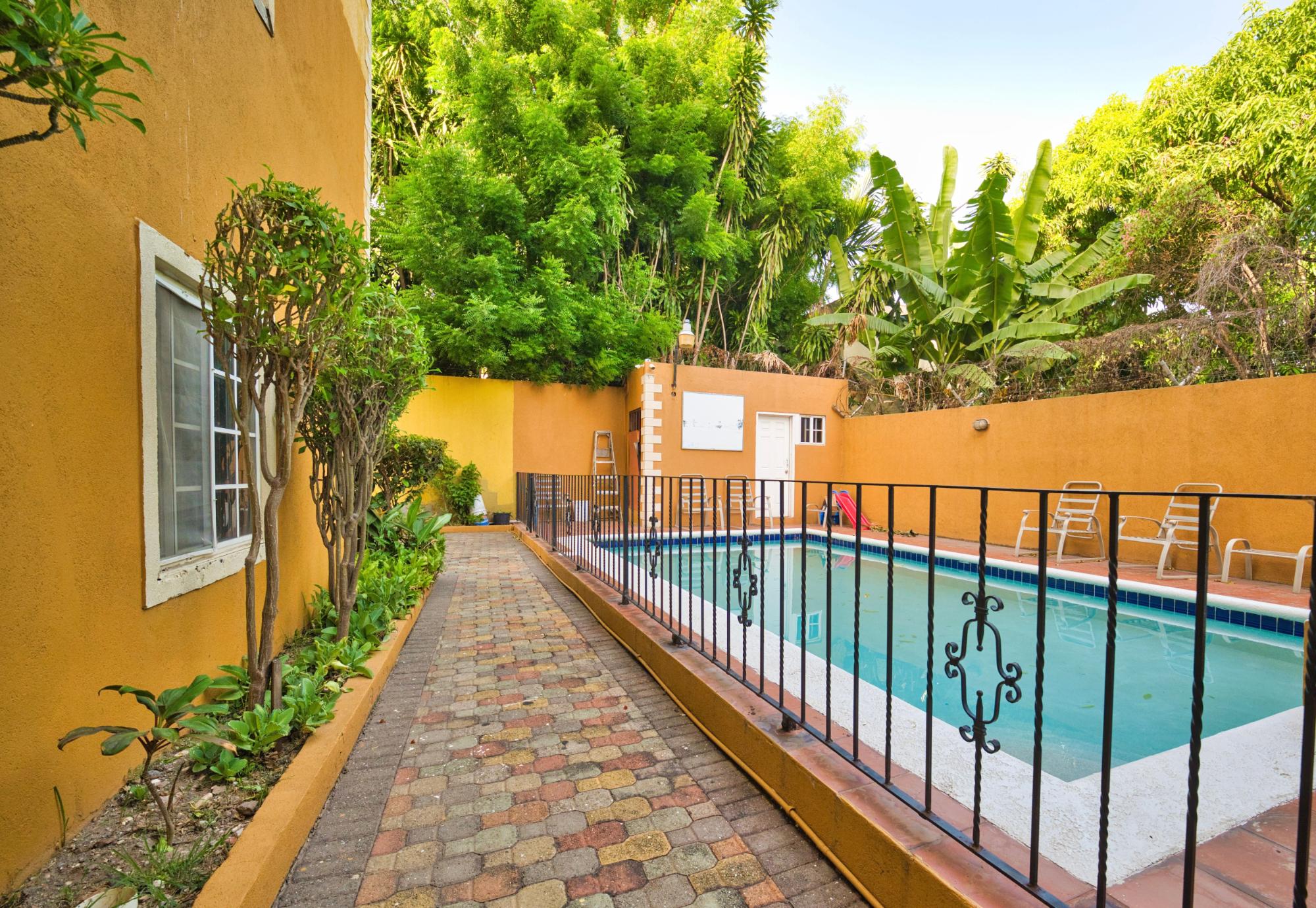 Apartment For Sale: EAST AVENUE, KINGSTON 8, Kingston 8 | $59,500,000 photo 16