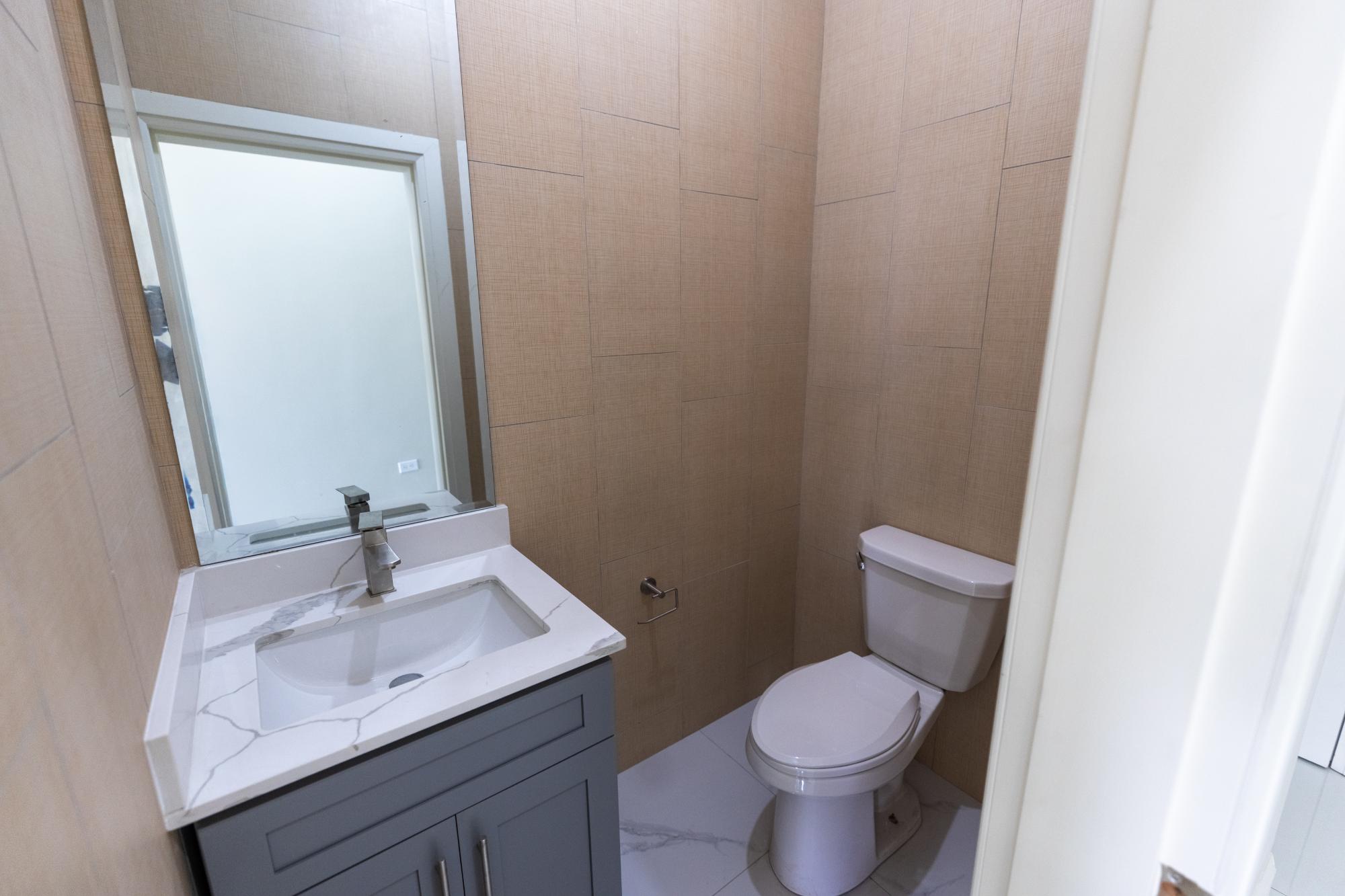 Apartment For Sale: HYDRA DRIVE, Kingston 19 | $58,000,000 photo 7