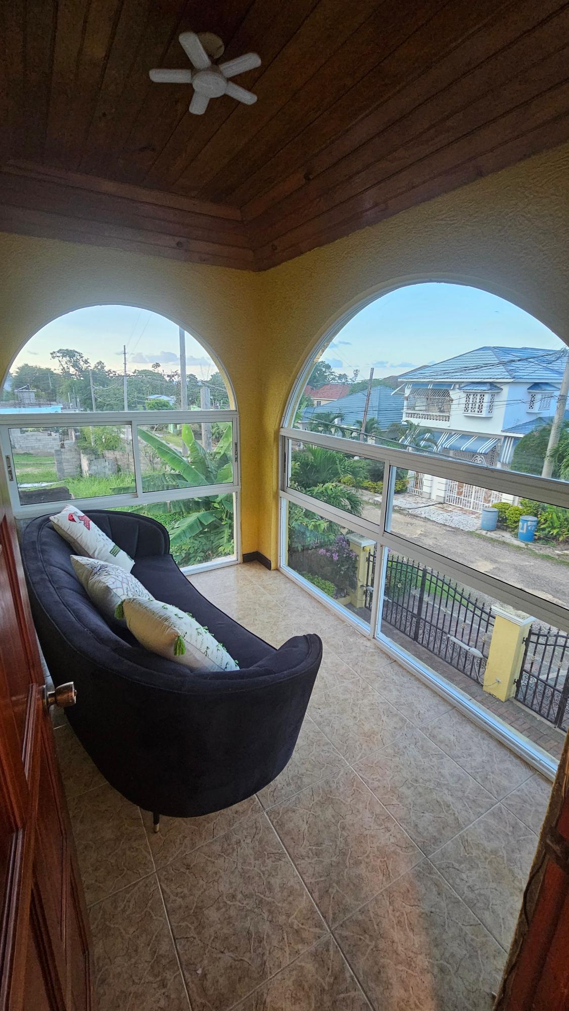 Townhouse For Rent: LAND PART 0F WHITE RIVER, River Oaks | $1,800 photo 10