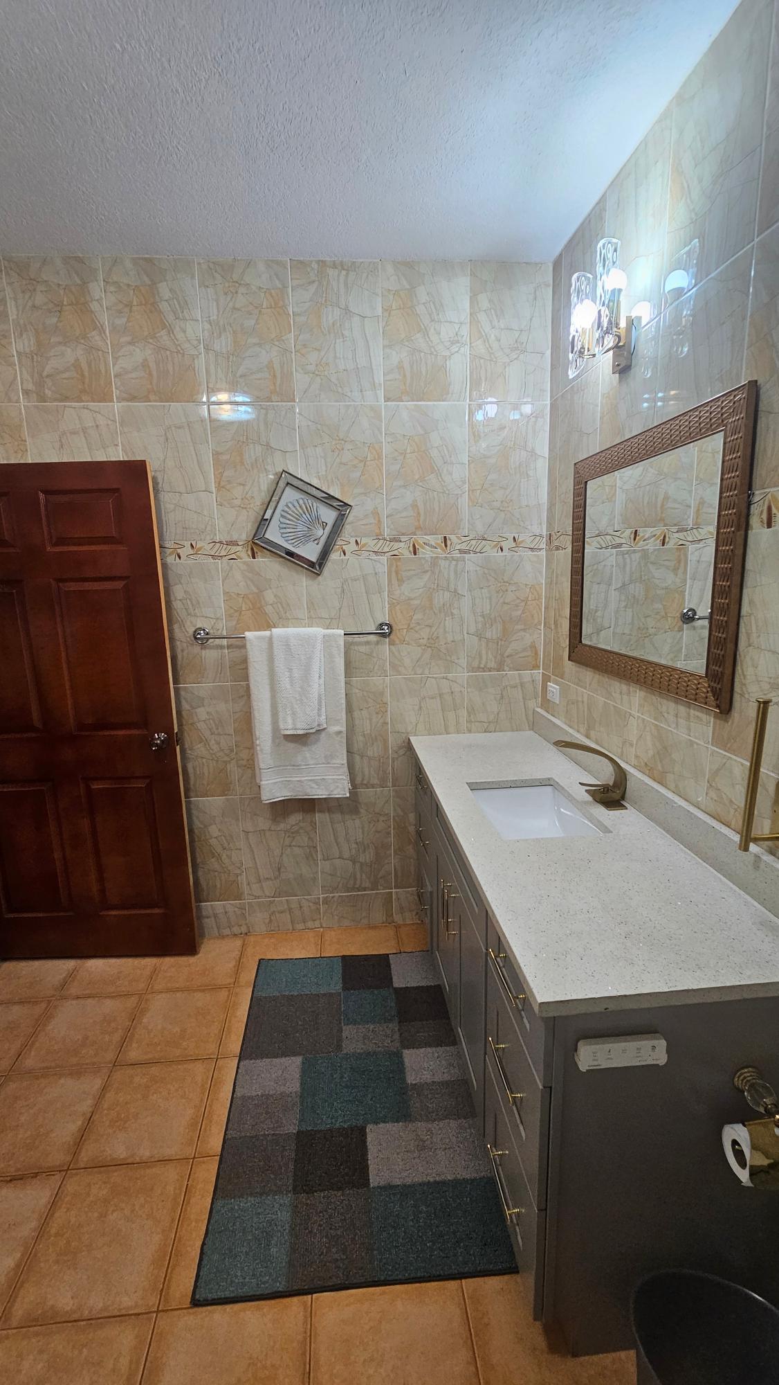 Townhouse For Rent: LAND PART 0F WHITE RIVER, River Oaks | $1,800 photo 13