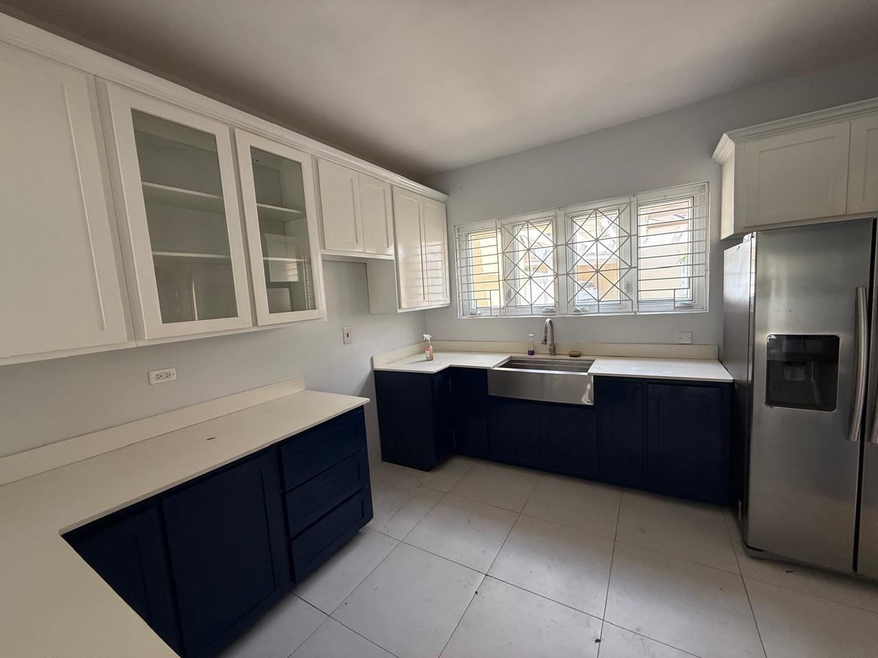 Townhouse For Rent: RIVA RIDGE, Kingston 6 | $2,500 photo 9