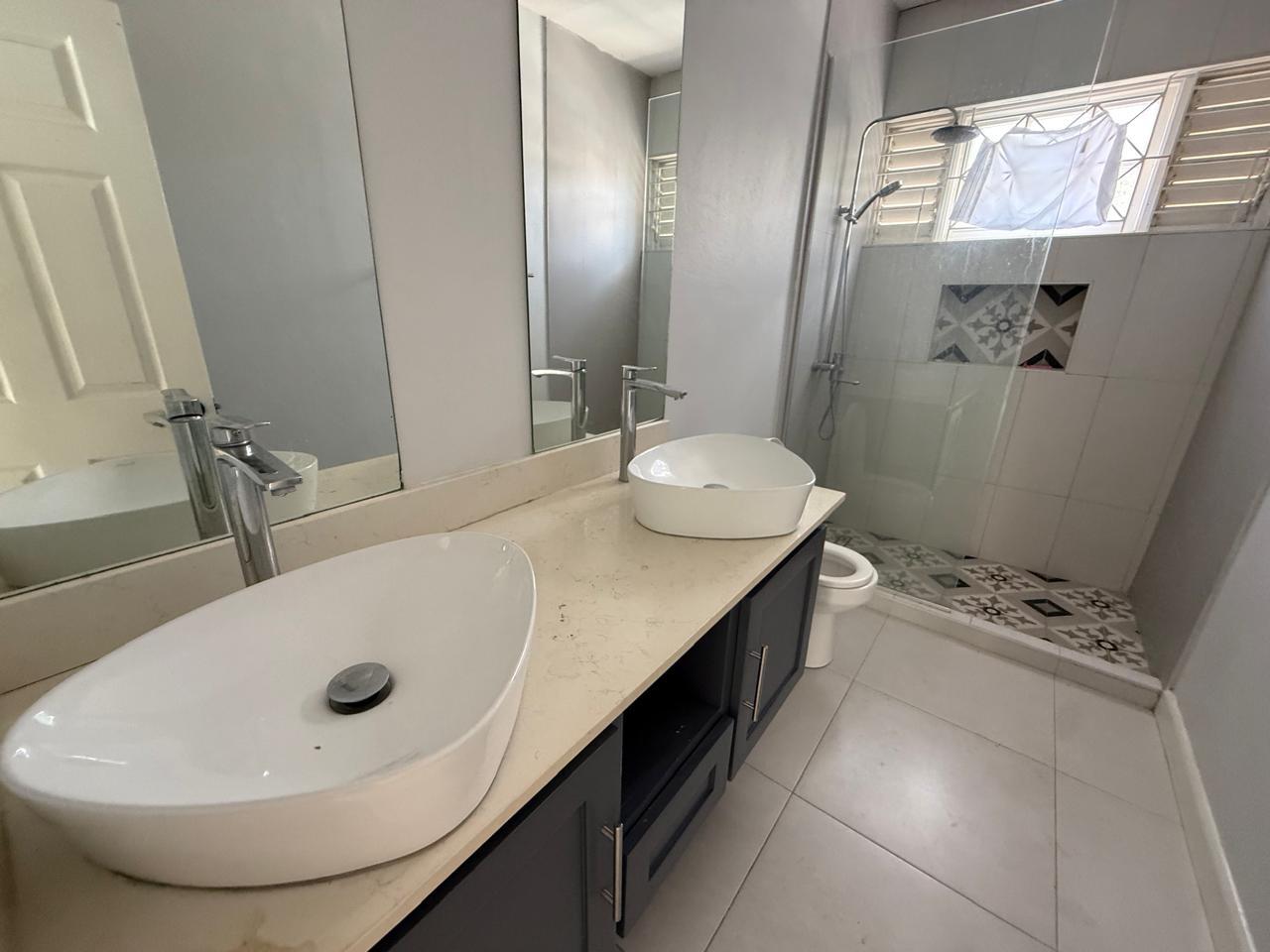 Townhouse For Rent: RIVA RIDGE, Kingston 6 | $2,500 photo 16