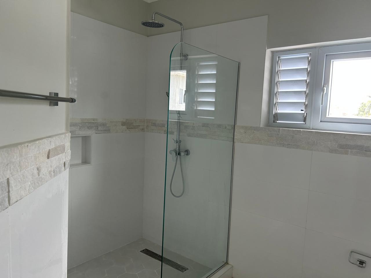 Townhouse For Rent: LIGUANEA AVENUE, Kingston 6 | $4,800 photo 21