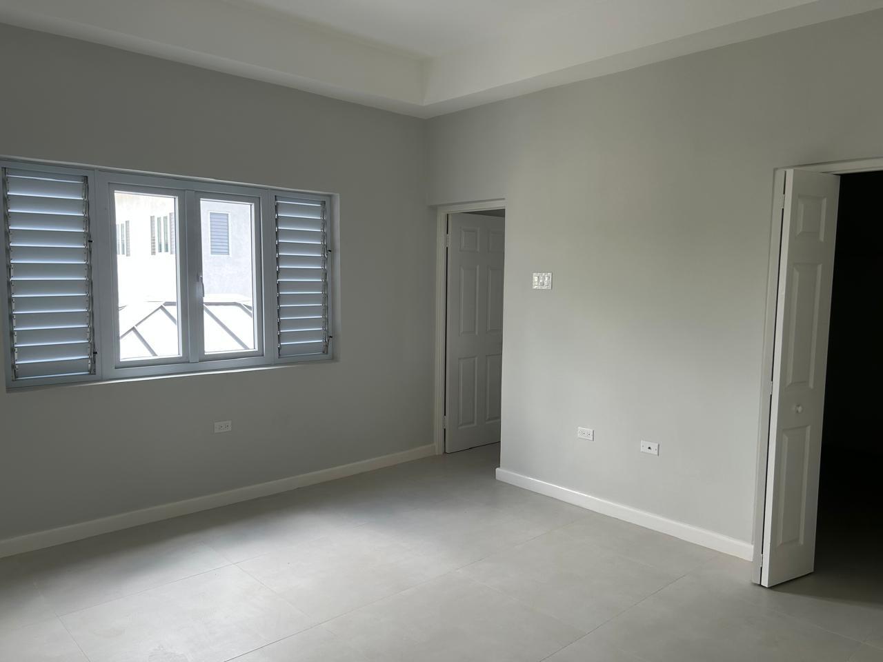 Townhouse For Rent: LIGUANEA AVENUE, Kingston 6 | $4,800 photo 22